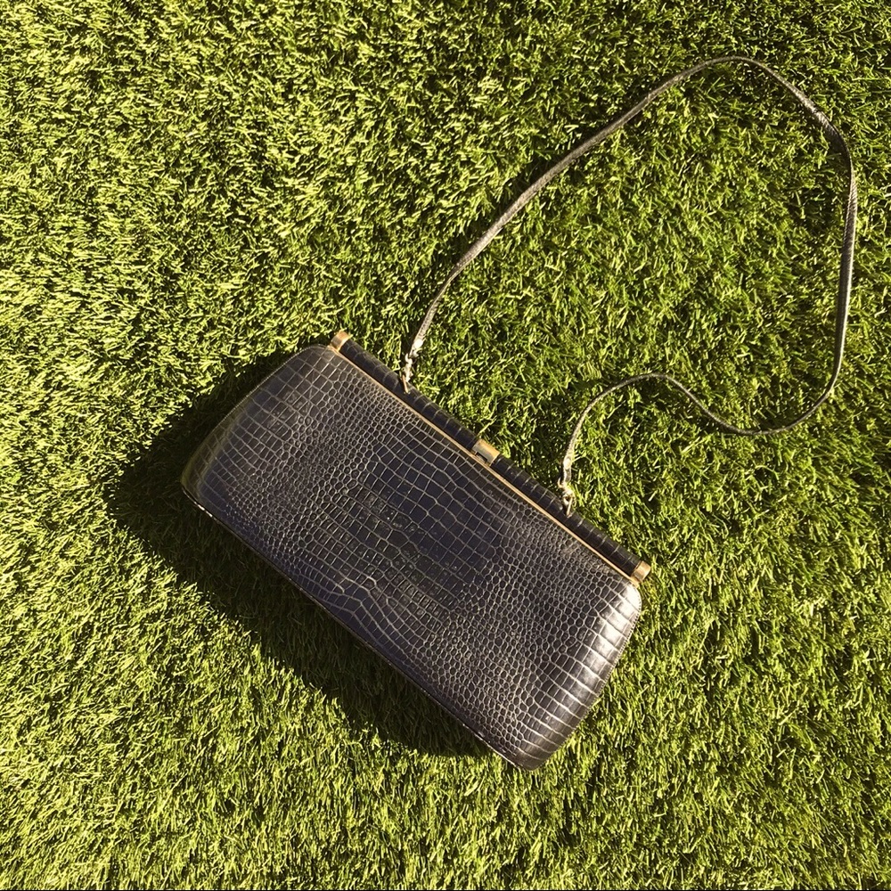 Rare Vintage 50s alligator skin clasp purse
